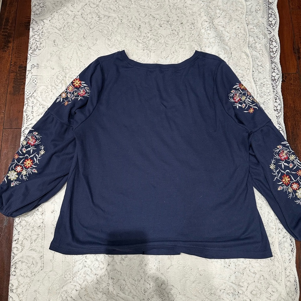 Bloom Chic Navy Blue Floral Embroidered Women's Top waffle knit 2x western boho - Picture 2 of 6
